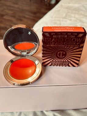 Charlotte Tilbury Island Glow Lip & Cheek Tint - Bright Orange